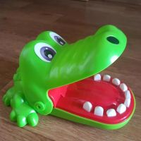 Лот: 16558691. Фото: 2. Настольная игра Hasbro Games Крокодильчик-Дантист... Игрушки