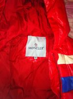 Лот: 3196222. Фото: 2. Комбинезон Moncler. Одежда и аксессуары