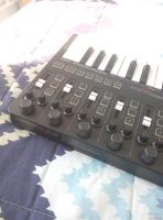Лот: 13502273. Фото: 6. MIDI-клавиатура Reloop Keyfadr
