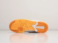 Лот: 24976599. Фото: 3. Кроссовки New Balance 550. Одежда, обувь, галантерея