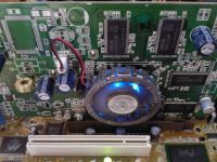 Лот: 3812618. Фото: 2. Видеокарта Sapphire Radeon 9550... Комплектующие