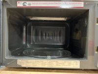 Лот: 20188301. Фото: 3. Микроволновка LG читайте описание. Бытовая техника