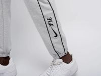 Лот: 24978481. Фото: 3. Брюки спортивные Nike. Одежда, обувь, галантерея
