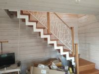 Лот: 17853005. Фото: 12. Каркас лестницы зигзаг, дерево...