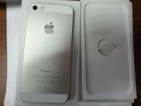Лот: 4009571. Фото: 2. iphone 5s 16gb wite. Смартфоны, связь, навигация