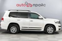 Лот: 23535040. Фото: 9. Toyota Land Cruiser 2015
