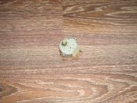 Лот: 4327289. Фото: 2. моторчик для микроволновой печи... Мелкая бытовая техника