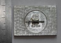Лот: 11381385. Фото: 2. Значок: Памятник палеолита. Гора... Значки, медали, жетоны