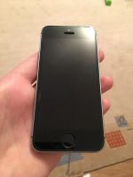 Лот: 11485614. Фото: 3. iPhone SE 64gb + родной чехол... Красноярск