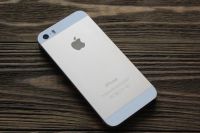Лот: 9131251. Фото: 3. Iphone 5s 16 Gold LTE (4G) в отличном... Красноярск