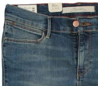 Лот: 12657781. Фото: 7. Женские зауженные джинсы от Wrangler...