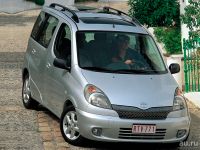 Лот: 13052294. Фото: 9. Toyota Funcargo, Yaris Verso 1999-2005...
