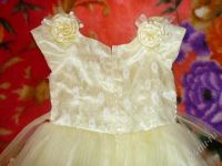 Лот: 1907474. Фото: 2. Платье с розами. Одежда и аксессуары