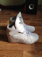 Лот: 4397978. Фото: 3. Кеды белые на танкетке. Одежда, обувь, галантерея