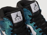 Лот: 16698987. Фото: 10. Кроссовки Nike Air Jordan 1 Mid...