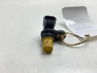 Лот: 25644622. Фото: 3. Датчик положения коленвала Mazda... Авто, мото, водный транспорт