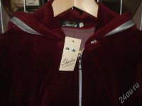 Лот: 672261. Фото: 3. Велюровый спортивный костюм. Размер... Одежда, обувь, галантерея