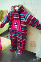 Лот: 10067947. Фото: 3. Продам зимний комбинезон Peluche... Дети растут