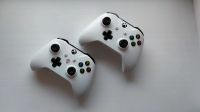 Лот: 19386932. Фото: 4. Xbox One S, 1TB + 2 геймпада... Красноярск