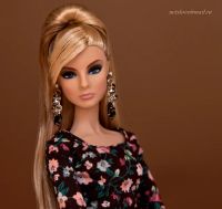 Лот: 4195731. Фото: 4. Кукла Fashion Royalty Live, Work...