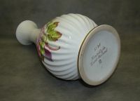 Лот: 18813665. Фото: 6. Royal Gouda Porcelain ваза винтажная...