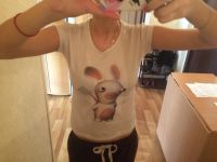 Лот: 5064403. Фото: 2. Футболка белая с кроликом. Женская одежда