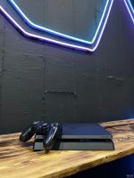 Лот: 18571389. Фото: 4. Playstation 4 slim 1TB / 1 геймпад... Красноярск