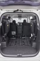Лот: 19148402. Фото: 9. Toyota Voxy, II (R70) 2.0 CVT...