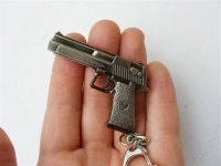 Лот: 976682. Фото: 2. металлический брелок пистолет... Красноярск