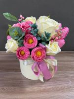 Лот: 21448174. Фото: 2. Букет мыльных цветов в шляпной... 23 февраля и 8 марта