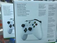 Лот: 10435018. Фото: 2. XBox One Controller Wireless White... Игровые консоли