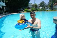 Лот: 11470124. Фото: 2. Плавательный круг. Дети растут