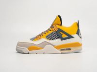 Лот: 21511413. Фото: 2. Кроссовки Nike Air Jordan 4 Retro. Женская обувь