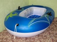 Лот: 408481. Фото: 3. Лодка надувная пляжная одноместная...