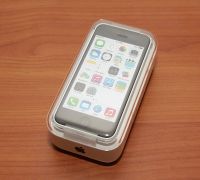 Лот: 5247178. Фото: 3. iphone 5c 32gb white отличное... Красноярск