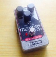 Лот: 6002331. Фото: 3. Electro-Harmonix Memory Toy. Музыкальные инструменты и оборудование