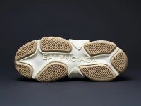 Лот: 17176999. Фото: 5. Кроссовки Balenciaga Triple S...