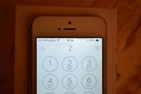 Лот: 9439960. Фото: 7. iPhone 5S 16Gb Gold - Золотой...
