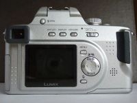 Лот: 166838. Фото: 3. Panasonic Lumix DMC-FZ20. Фото, видеокамеры, оптика