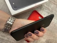 Лот: 19322258. Фото: 4. Apple iPhone 7 на 32 ГБ в чёрном...