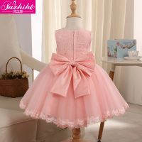 Лот: 11526095. Фото: 3. Нарядное детское праздничное платье... Дети растут