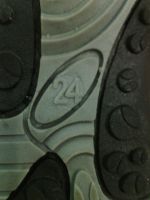 Лот: 8322409. Фото: 2. Ботинки детские 24р. Обувь