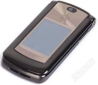 Лот: 153256. Фото: 2. MOTORAZR2 V8 2GB. Смартфоны, связь, навигация
