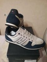 Лот: 9788332. Фото: 3. Кроссовки Tommy Hilfiger. Одежда, обувь, галантерея