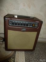 Лот: 9099712. Фото: 3. Комбоусилитель с лампой в преампе... Музыкальные инструменты и оборудование