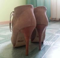 Лот: 7540901. Фото: 2. Ботильоны Burana. Женская обувь