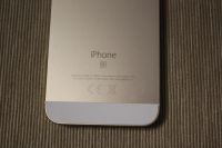 Лот: 16802705. Фото: 3. Смартфон iPhone SE Gold 32 Gb... Красноярск
