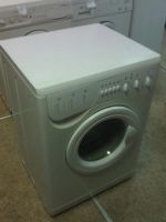 Лот: 3686958. Фото: 2. Стиральная машина Indesit W105TX... Крупная бытовая техника