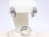 Лот: 12321112. Фото: 3. ЗОЛОТЫЕ СЕРЬГИ С БРИЛЛИАНТАМИ... Красноярск