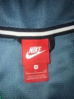Лот: 13243087. Фото: 2. Ветровка Nike. Мужская одежда